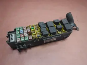 56050764AH JEEP Kj Headlamp Dash Relay Block Liberty