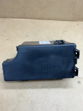 P68232878AA JEEP Tipm Power Integrated Module Fusebox Patriot
