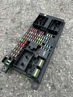 519051718 LAND ROVER Fuse Module