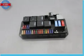 AH4214A073AB LAND ROVER Engine Fuse Box Hse