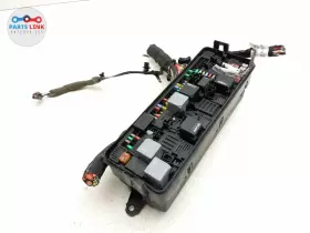 JPLA14K016CC LAND ROVER Gas Rear Right Fuse Box Junction #2