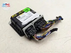 K8D2-14D374-AB LAND ROVER Evoque Restraint Data Control Unit #2