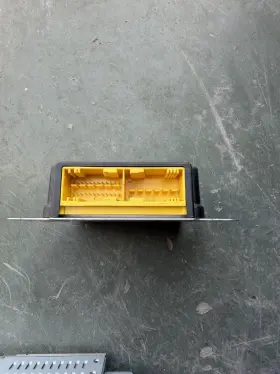 R8E2-14E159 LAND ROVER Adas Driver Module