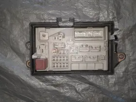 82670-24090 LEXUS Rear Trunk Fuse Relay Junction Box SC430