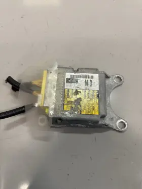 89170-76100 LEXUS Impact Sensor Control Module CT200H