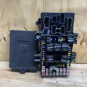 6L1T-14A067-BA LINCOLN Cabin Fuse Box Cfb Navigator