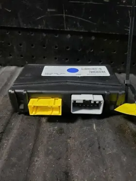 DE9T-14B673-AA LINCOLN Liftgate Control Module #2