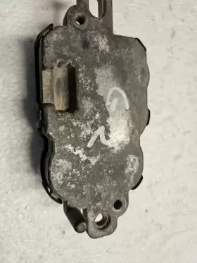 6L1A-9D372-AD LINCOLN FORD Fuel Control Module Navigator #3