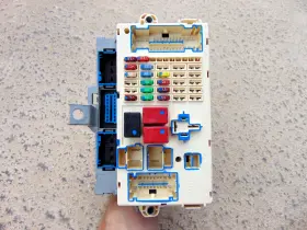 222660 MAGNETI MARELLI Front Relay Fuse Box Control Module