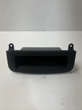 670011331 MASERATI Center Console Storage Tray Quattroporte