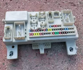BAN6-66-730D MAZDA Bcm Fuse Box Junction Interior Body Module