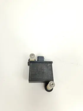 F11001222003 MCLAREN Tire Pressure Control Module Unit