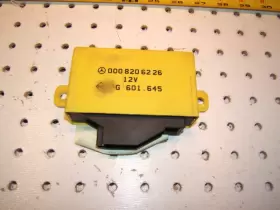 0008206226 MERCEDES Front Seat Warmer Module R129 Sl #3