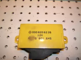0008206226 MERCEDES Front Seat Warmer Module R129 Sl