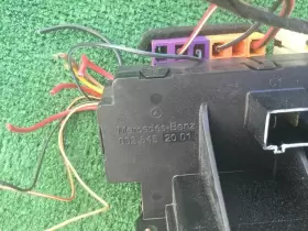 0285459832 MERCEDES Front Left Relay Fuse Box S430 #3