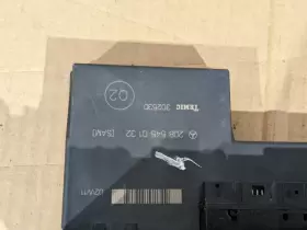 2085450132 MERCEDES Front Fuse Box Control Module W208 CLK430 #3