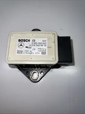 2165420018 MERCEDES Yaw Turn Rate Acceleration Sensor R230