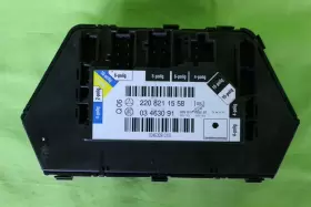 220-821-16-58 MERCEDES Seat Control Module Right Rear W220