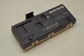 221-870-3995 MERCEDES BENZ Remote Control Trunk Release Close #2