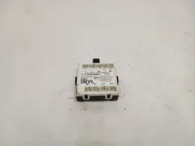 C300 MERCEDES Front Left Window Module