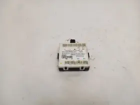 C300 MERCEDES Rear Right Window Module