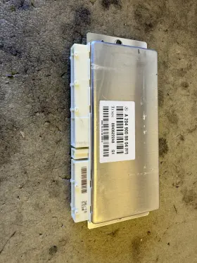 A2049008804 MERCEDES BENZ Airmatic Air Suspension Control