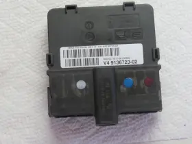 9136723-02 MINI Power Distribution Control Module Cooper