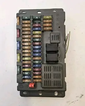 626-02 MINI COOPER BMW Fuse Box Cabrio