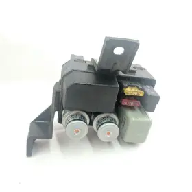3K02 MITSUBISHI Laser Dsm Engine Bay Hood Fuse Relay Box #2