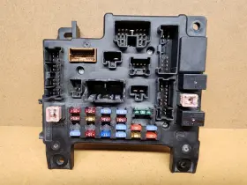 8637A320 MITSUBISHI Interior Fuse Box Outlander #3