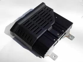 8701A089 MITSUBISHI Amplifier Rockford Fosgate Outlander #2