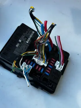 284B7-3TS1B NISSAN Fuse Box Relay Module Altima Murano Maxima #2