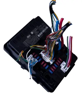 284B7-3TS1B NISSAN Fuse Box Relay Module Altima Murano Maxima