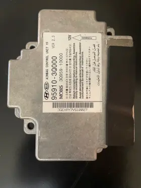 95910-3Q000 HYUNDAI Chassis Control Module Sonata