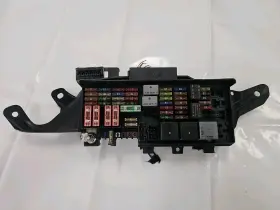 A0038200526 MERCEDES Rear Relay Trunk Fuse Box W164 GL450