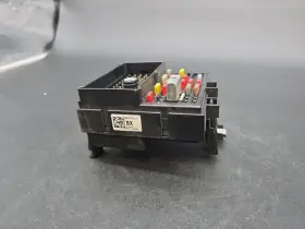 25819138 PONTIAC Rh Passenger Dash End Fuse Box