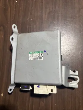 89650-02330 PONTIAC Vibe Electric Steering Control Module Gt
