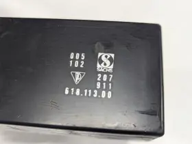 61811300 PORSCHE Central Locking Relay Control Module Unit #2