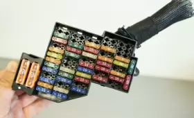 7L0-941-828 PORSCHE Front Passenger Right Dashboard Dash Fuse