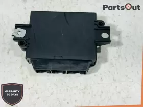 7P5919475 PORSCHE Assist Parking Control Module Cayenne Park