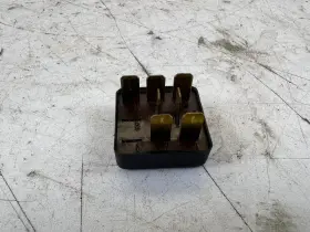 944.610.183.06 PORSCHE Fog Light Relay S2 #2