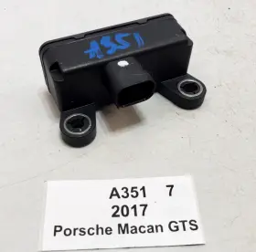 95B907637 PORSCHE Macan Yaw Rate Sensor Control Module Gts