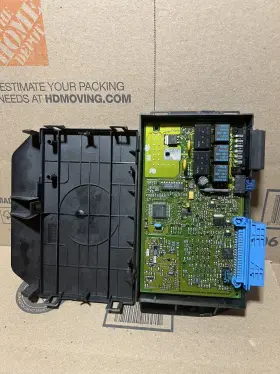 98661826001 PORSCHE Security Theft Alarm Immobilizer Control