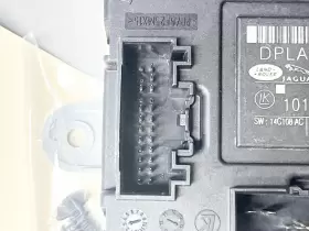 DPLA14D617AC ROVER Sport Right Front Door Module Control L494 #3