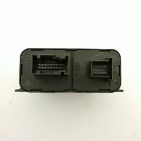 LR021666 ROVER Spt Lamps Ecu #3