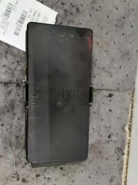 646-01603 SATURN Fuse Junction Box Engine Hybrid Aura