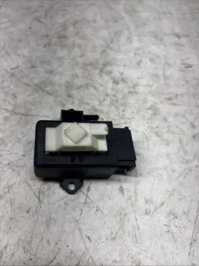 1K0959772B SEAT Heated Control Unit Module Vw Jetta Passat