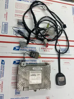 VP2L5F-18C961-AE SIRIUS Control Module Down Link Processor