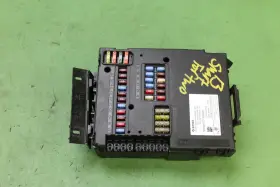 4519007301 SMART Fortwo Interior Cabin Fuse Box Relay