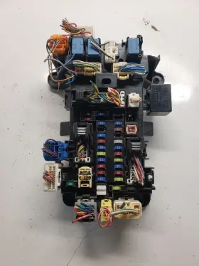 591-56306 SUZUKI Chassis Ecm Body Control Bcm Radio Vitara